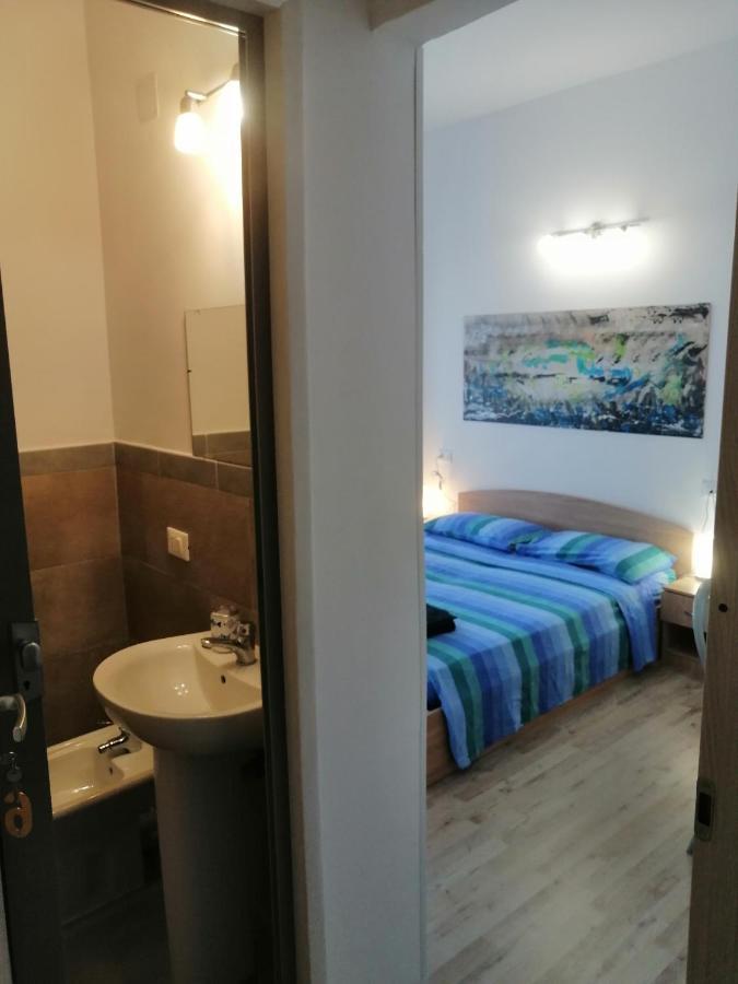 Albergo Blue Fish Albisola Superiore Kültér fotó