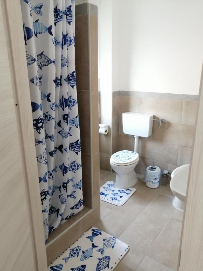 Albergo Blue Fish Albisola Superiore Kültér fotó