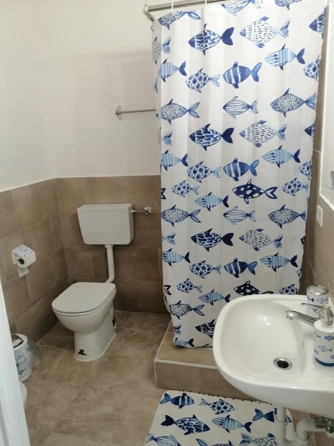 Albergo Blue Fish Albisola Superiore Kültér fotó