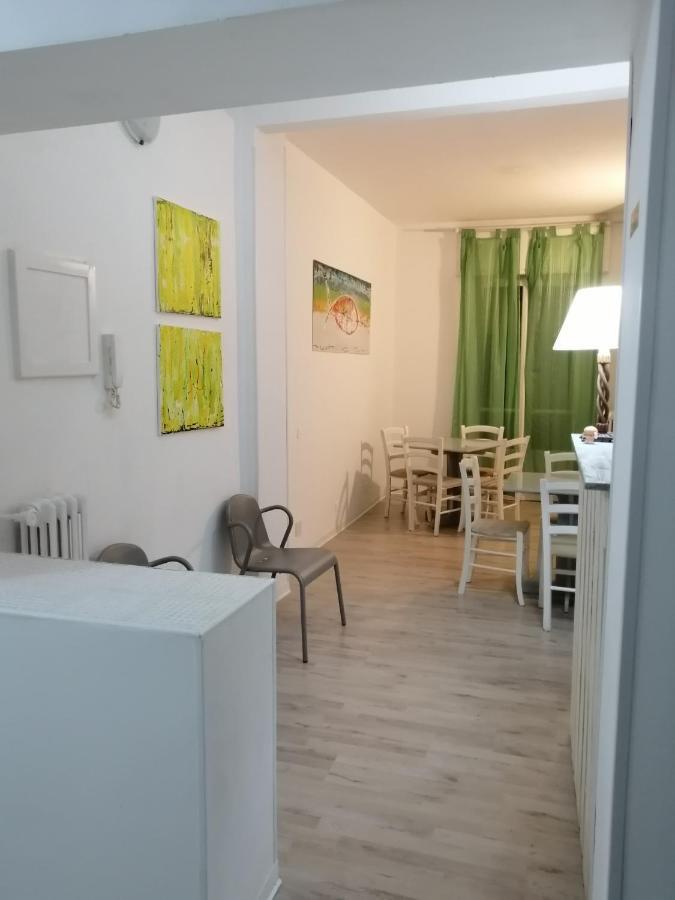 Albergo Blue Fish Albisola Superiore Kültér fotó